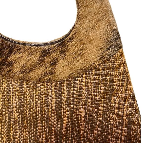 Fur & Woven Handbag Clutch Structured Top Handle Modern Purse Handmade in Peru - Picture 3 of 7